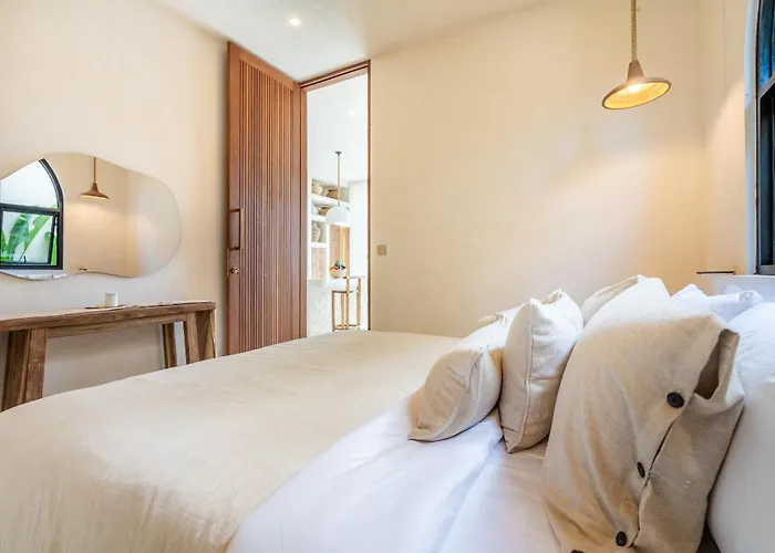 Casa Admire Villa Legian (Bali)