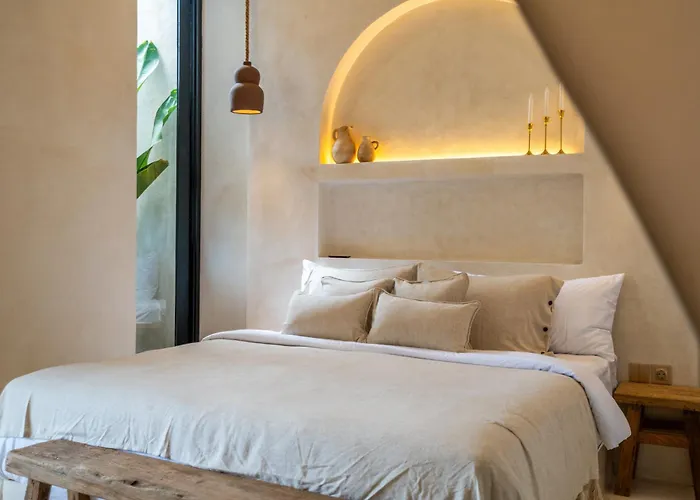Casa Admire