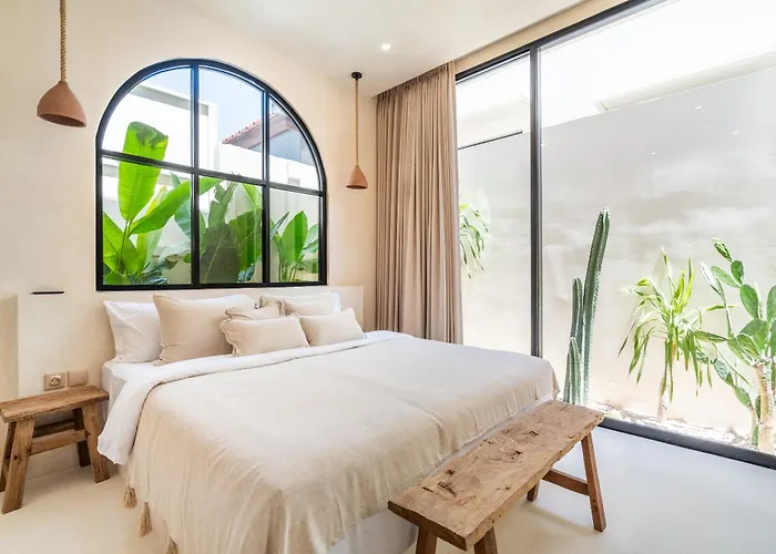 Casa Admire Villa Legian (Bali)