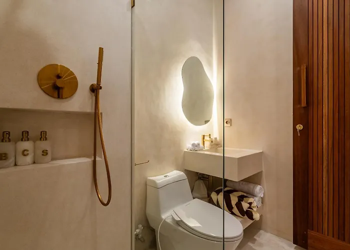 Casa Admire Legian (Bali)